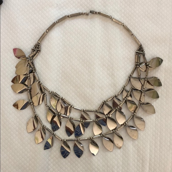 Silver Leaves Bib Necklace 20” - Picture 2 of 3